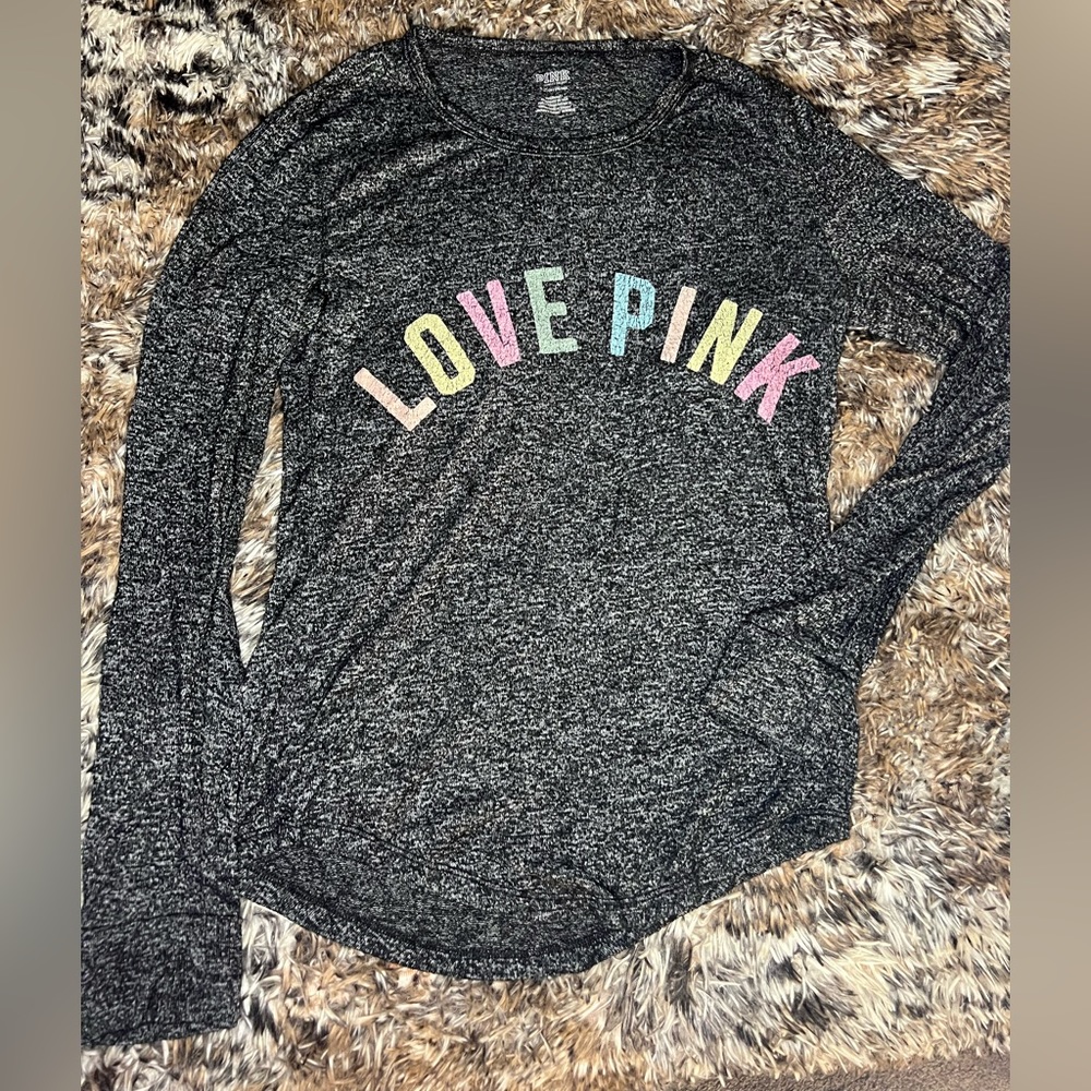 VS pink pajama top